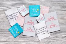Set di etichette tessute di design 'enjoy' di Unikati - Cod. art. 9120