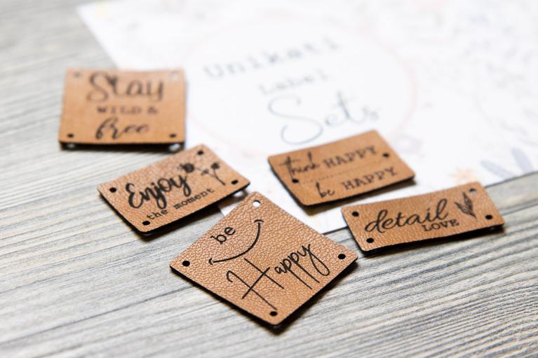 Set con design 'Message' di Unikati (Pelle sintetica) - Cod. art. 9104