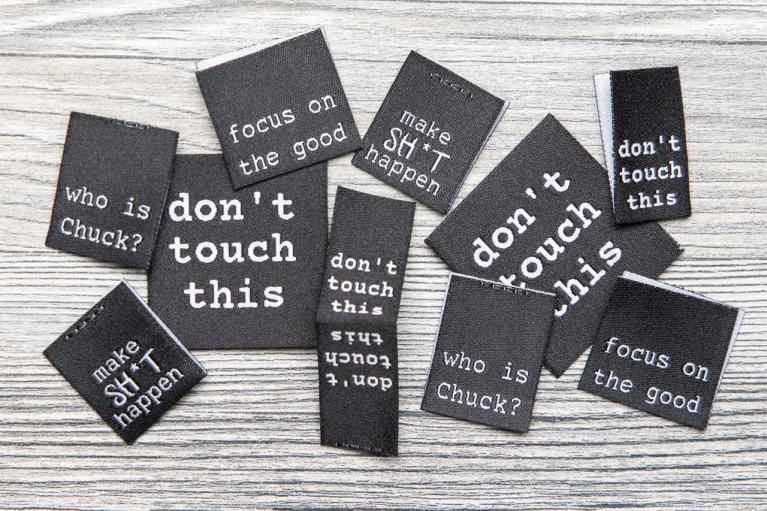 Set di Design di etichette tessute \"touching\" by Unikati (Cod. art. 9119)