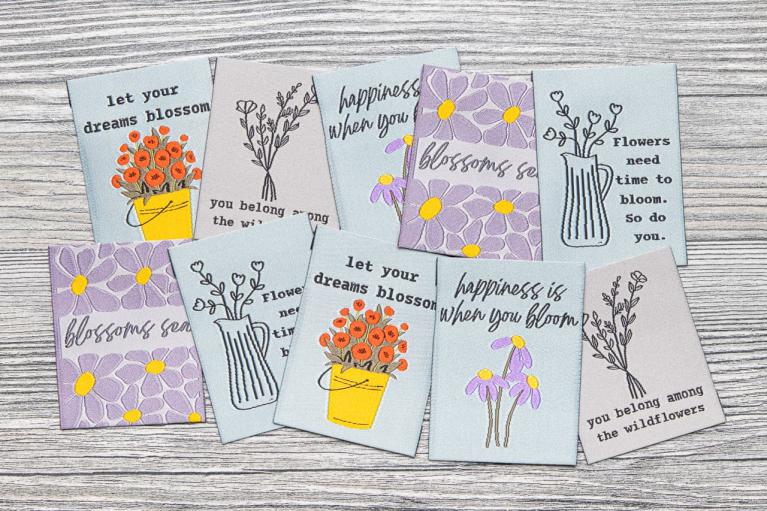 Set di etichette tessute di design \"Flower-Power\" di Unikati (Cod. art. 9125)