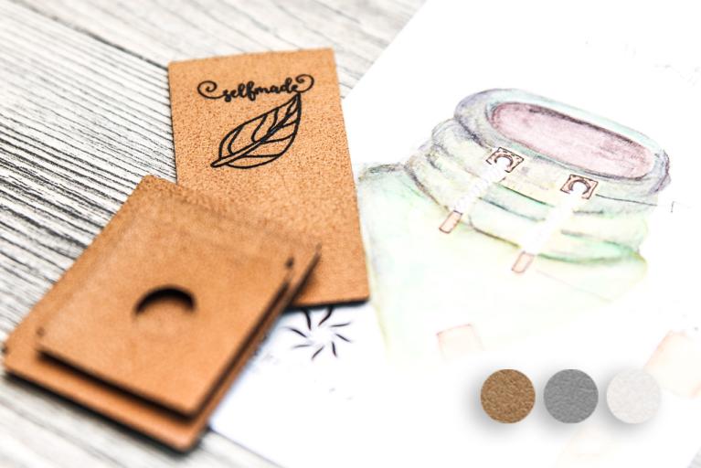 Set di targhette “Self-made” in finta pelle da applicare su colletti a sciarpa (Cod. art. 9006)